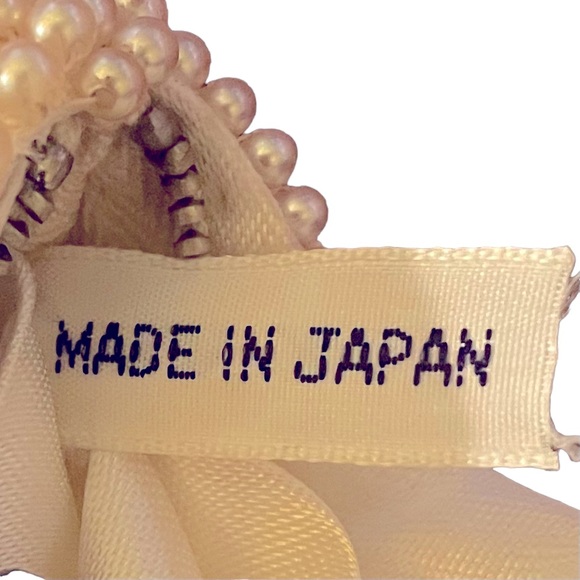 Vintage Beaded Clutch Faux Pearl & Bead Scalloped Top Made in Japan 6.5” x 4.25” - Picture 10 of 13